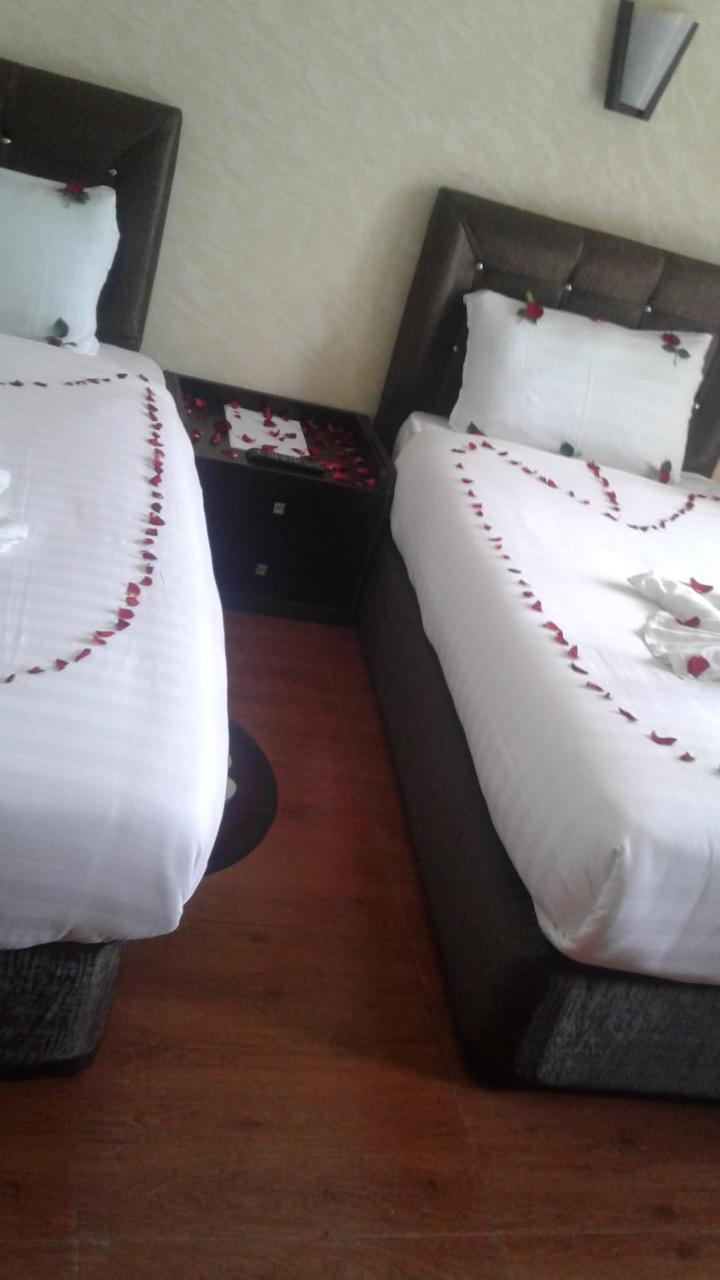 Caron Pension Bahir Dar Exterior photo