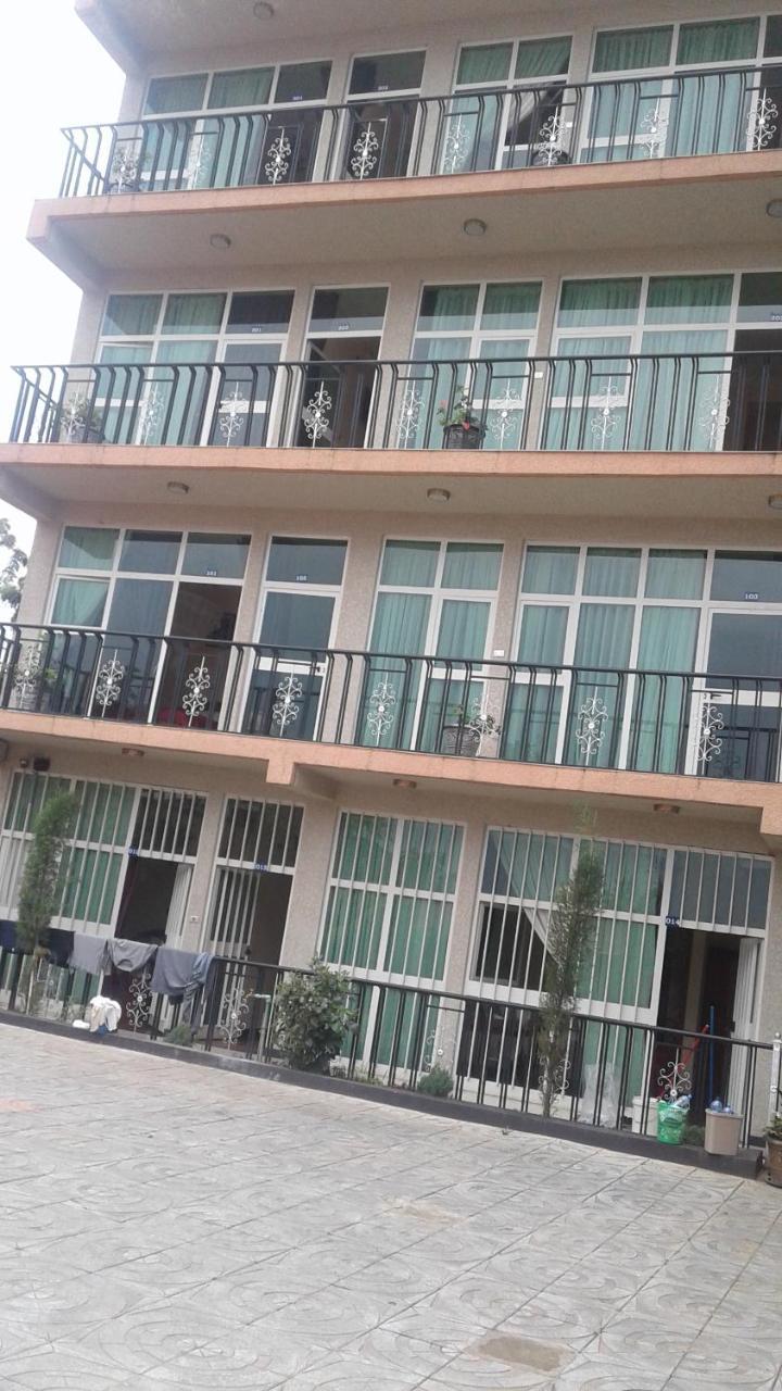 Caron Pension Bahir Dar Exterior photo